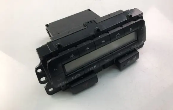 Toyota Highlander XU20 Climate control unit 840130K160