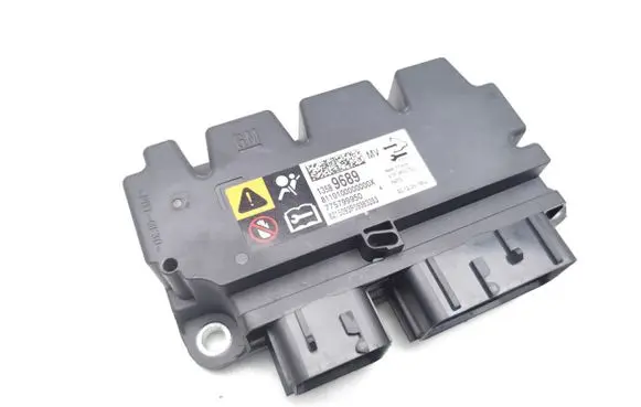 Opel Zafira C Airbag control unit/module 13589689