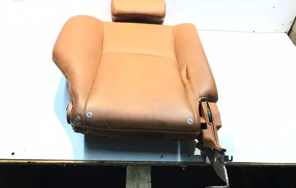 Infiniti FX Rear seat 