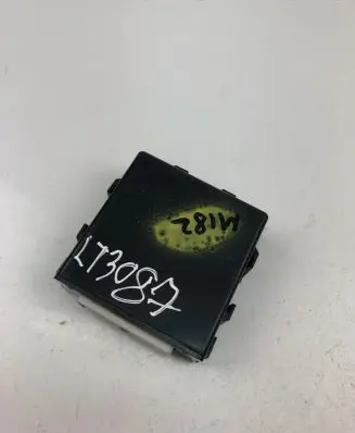 Toyota Corolla Verso E121 Other control units/modules 081900F810