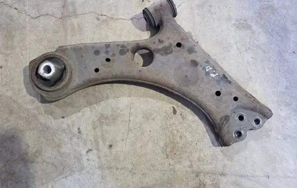 Jeep Compass Front lower control arm/wishbone 0053407080 702750 9053407080