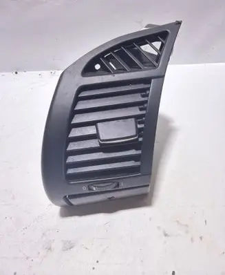 BMW Z4 E85 E86 Dashboard air vent grill cover trim 6945399 6945395