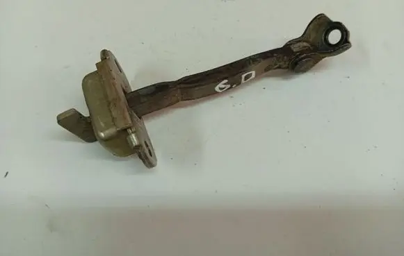 Toyota Yaris Rear door check strap stopper