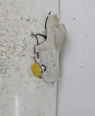 Renault Scenic I Windshield washer fluid reservoir/tank 7700843902C