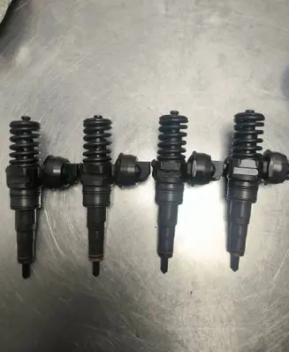 Fuel injectors set