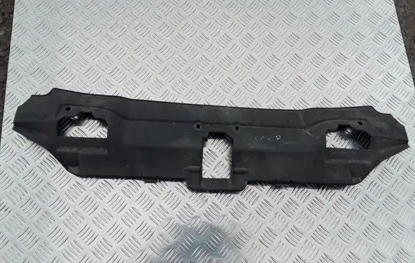 Peugeot 406 Front bumper upper radiator grill ZUO9572000