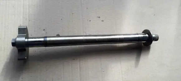 Audi A4 S4 B9 Balance shaft 06M103303G