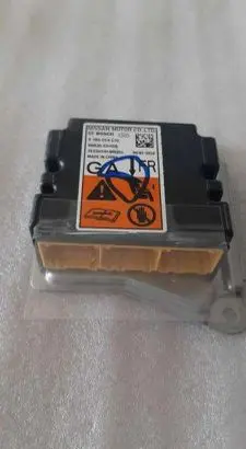 Nissan Leaf I (ZE0) Airbag control unit/module 988205SH0B 0285014170 ZESSH184070521