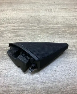 Mercedes-Benz E W211 Front door high frequency speaker A2118200202