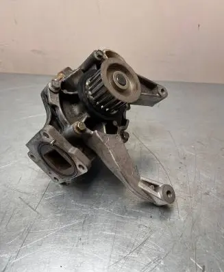 Jeep Cherokee Water pump 91092213F