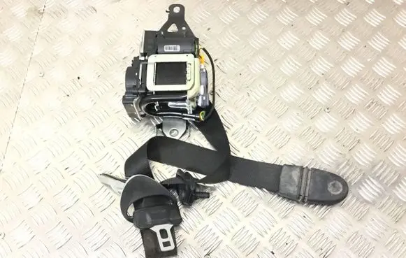 Mercedes-Benz C W205 Front seatbelt A2178603200