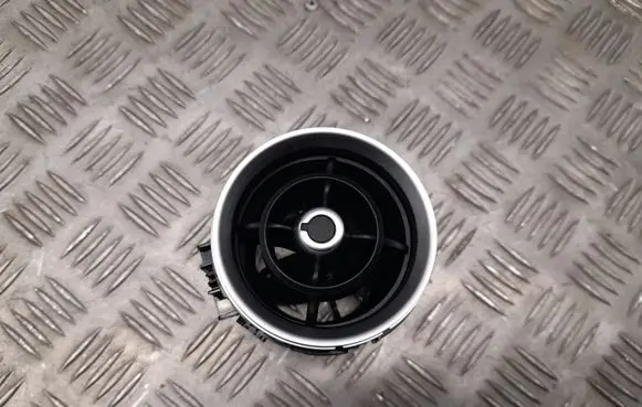 Alfa Romeo Stelvio Rear air vent grill 1561236810