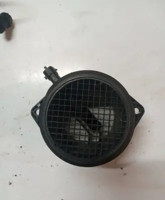 Volvo S60 Mass air flow meter 31361223AA 0281006346