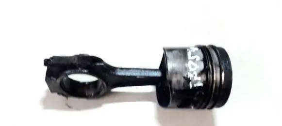 Ford Mondeo MK II Piston with connecting rod s89ff