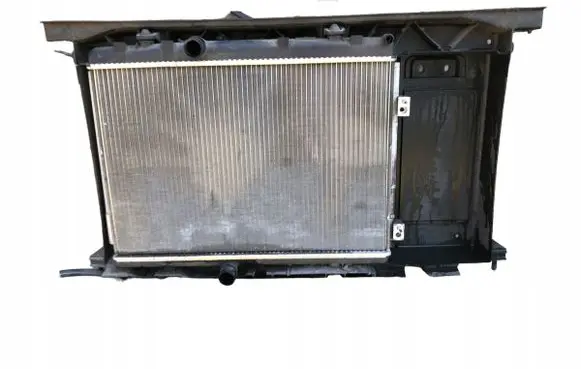 Citroen C4 II Coolant radiator