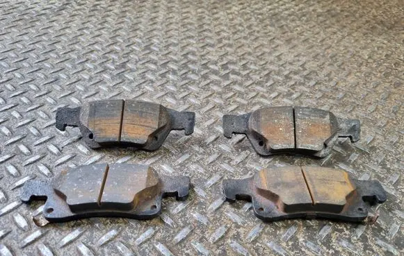 Dodge Durango III Brake pads (rear) 