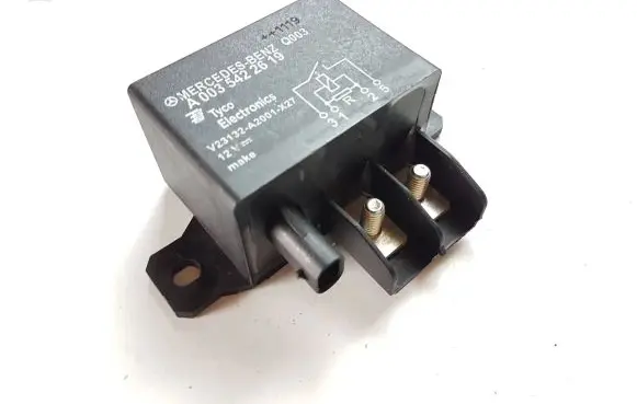 Mercedes-Benz C W204 Other relay A0035422619