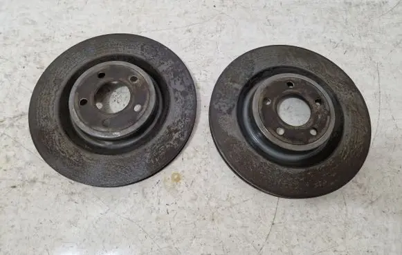 Ford Explorer VI Front brake disc