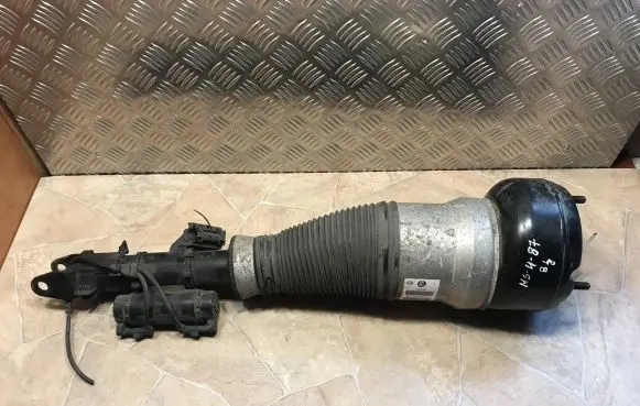 Mercedes-Benz S C217 Air suspension front shock absorber A2224211394
