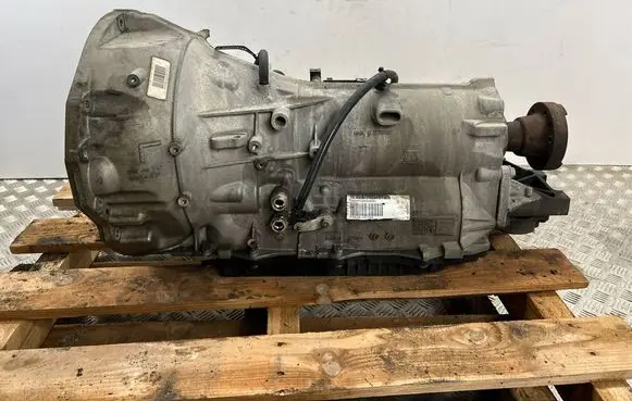 Dodge Charger Automatic gearbox P68283001AA 68283001AA 04627731AB