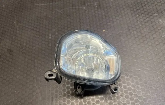 Toyota Avensis T250 Front fog light 19A480B