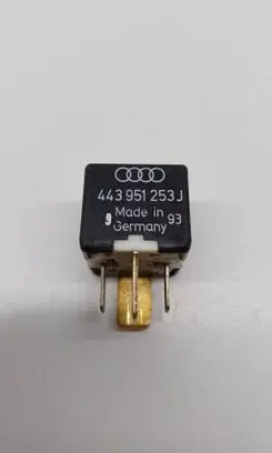 Audi A4 S4 B5 8D Other relay 443951253J 213