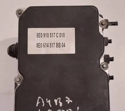 Audi A4 S4 B7 8E 8H ABS Pump 8E0614517BB 8E0910517C
