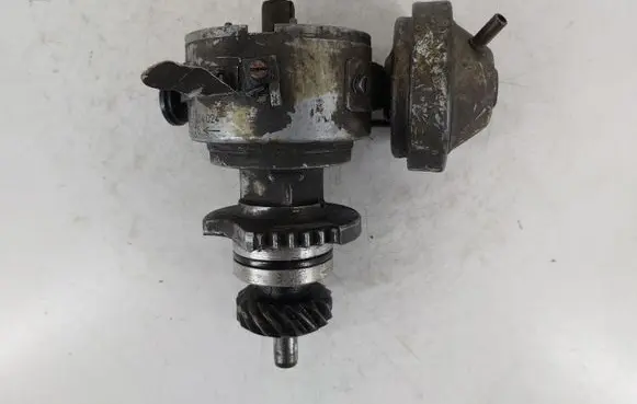 BMW 3 E30 Spark distributor 0237304024 PGFU6