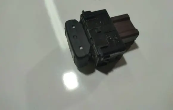 Nissan Micra Seat heating switch