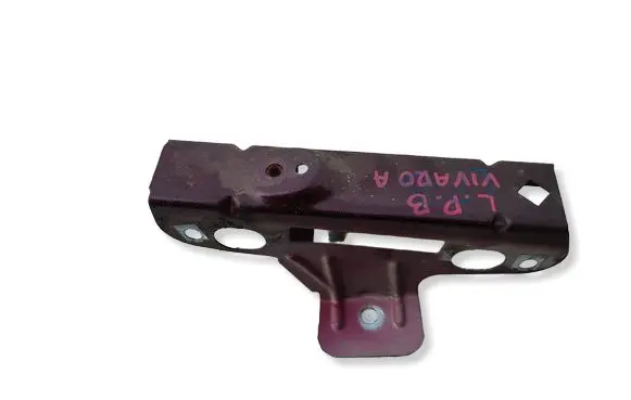 Opel Vivaro Fender mounting bracket 