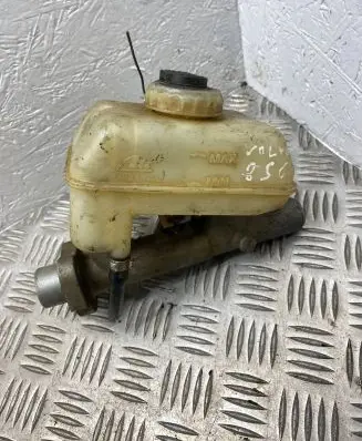 Volvo 850 Master brake cylinder 9140448 10212304403