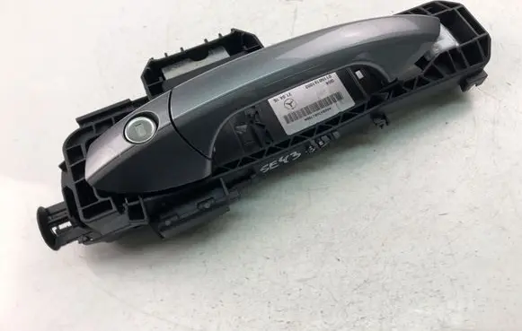 Mercedes-Benz GLA W156 Front door exterior handle A2047600170