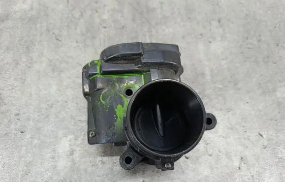 Citroen C4 II Throttle body valve V760491980