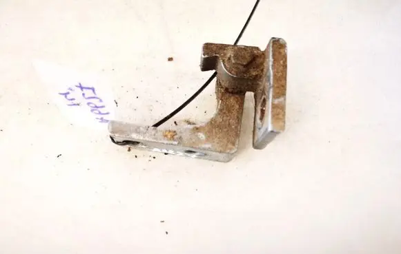 Fiat Stilo Front door upper hinge