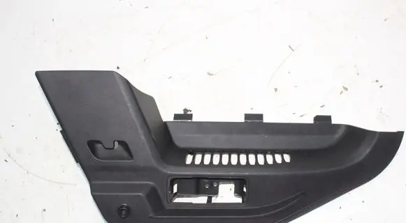 Cupra Formentor Centre console side trim rear 5FF867761A