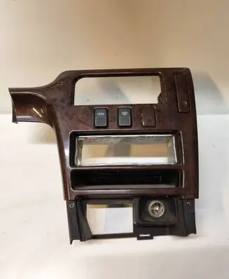 Subaru Legacy Dashboard trim