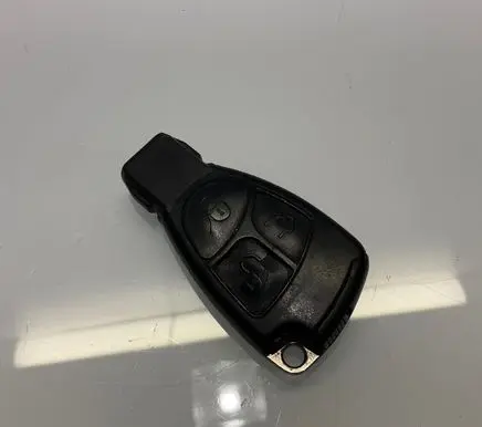 Mercedes-Benz E W211 Ignition key/card 