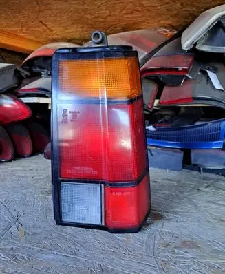 Honda Shuttle Rear/tail lights 22022137R 220221337