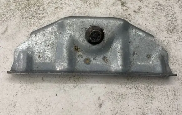 Volvo XC90 Battery bracket 