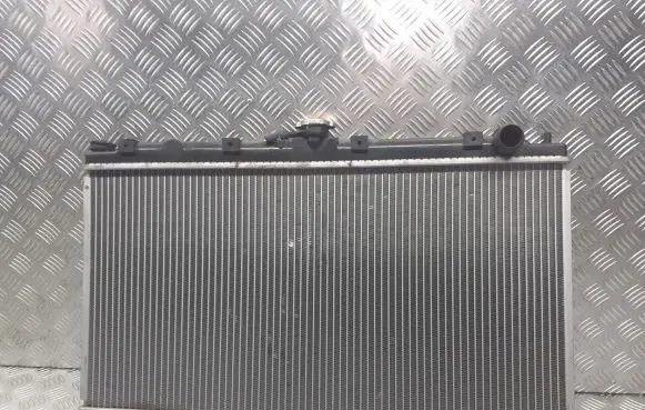 Nissan Primera Radiator set 