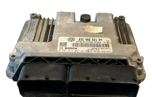 Volkswagen PASSAT B5.5 Engine control unit/module 03G906021PM 0281014061