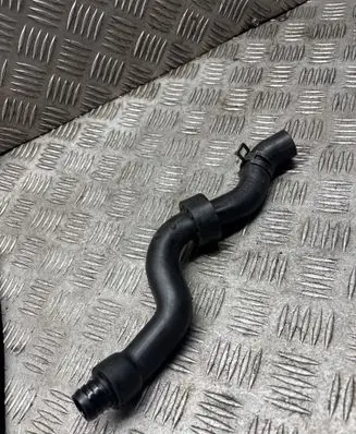 Audi 80 90 S2 B4 Air intake hose/pipe 028103493R