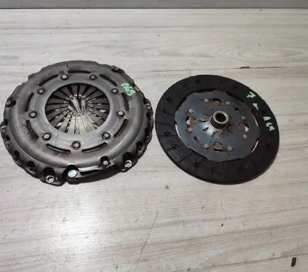 Opel Corsa F Clutch set kit 9813700980