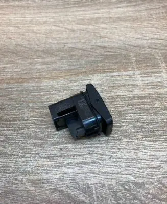 Ford Focus Electric window control switch 6M2T14529AD