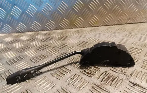 Mercedes-Benz E W211 Cruise control switch 0085452524