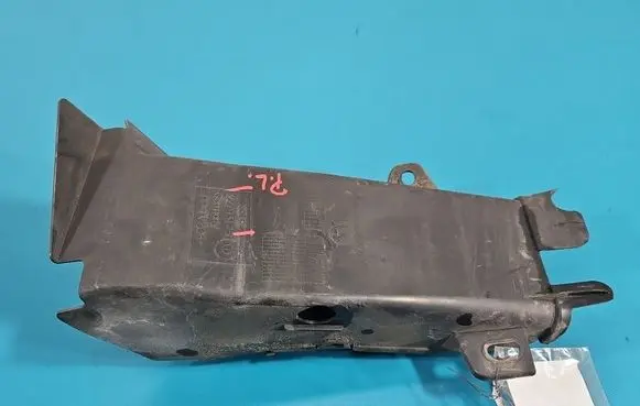 BMW 7 F01 F02 F03 F04 Air intake duct part 7898881 IMPRK1596667