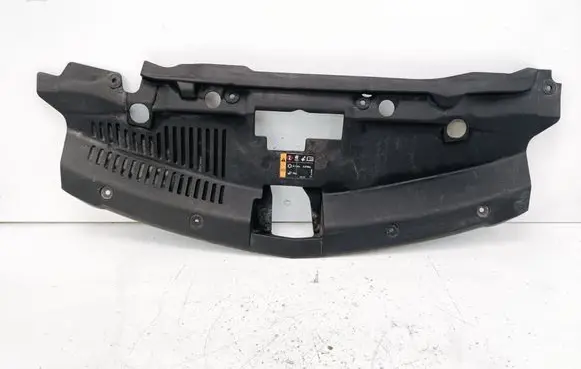Buick Encore I Radiator trim 94531738