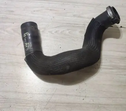 Jeep Grand Cherokee Intercooler hose/pipe 55038006AE 389191