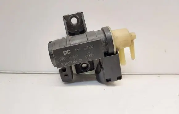 Vacuum valve