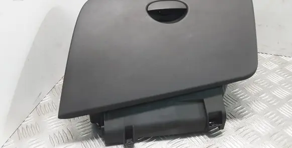 Seat Leon (1P) Glove box set 1P1857109